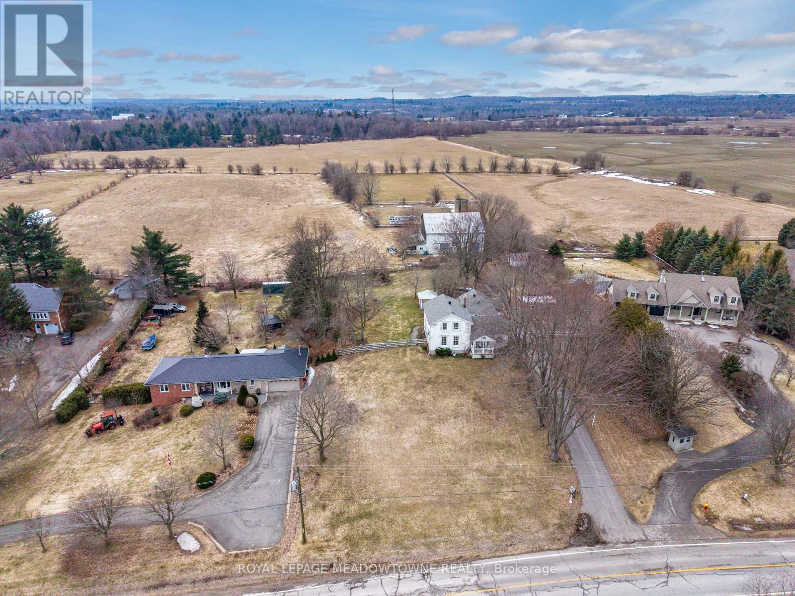 152 Confederation Street, Halton Hills, Ontario  L7G 4S8 - Photo 50 - W12929066