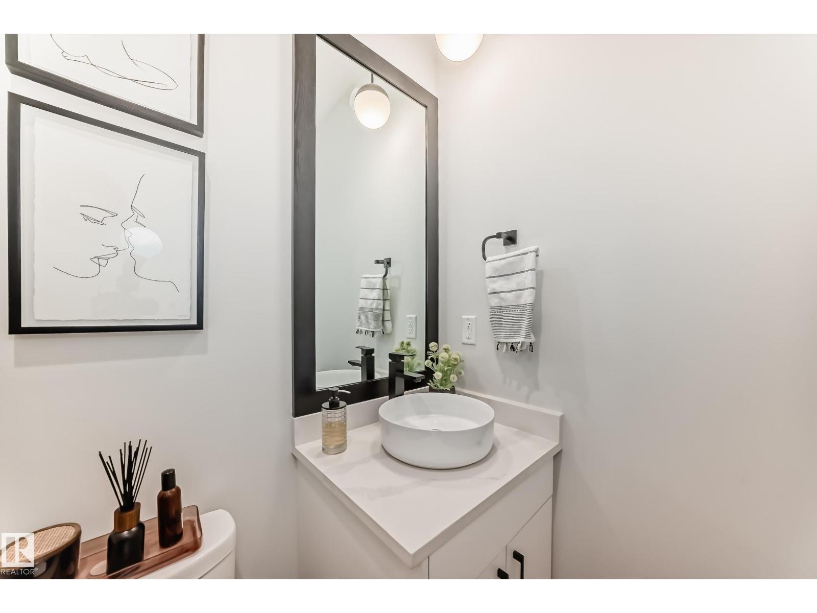 7642 91 Av Nw, Edmonton, Alberta  T6C 1P8 - Photo 18 - E4475114