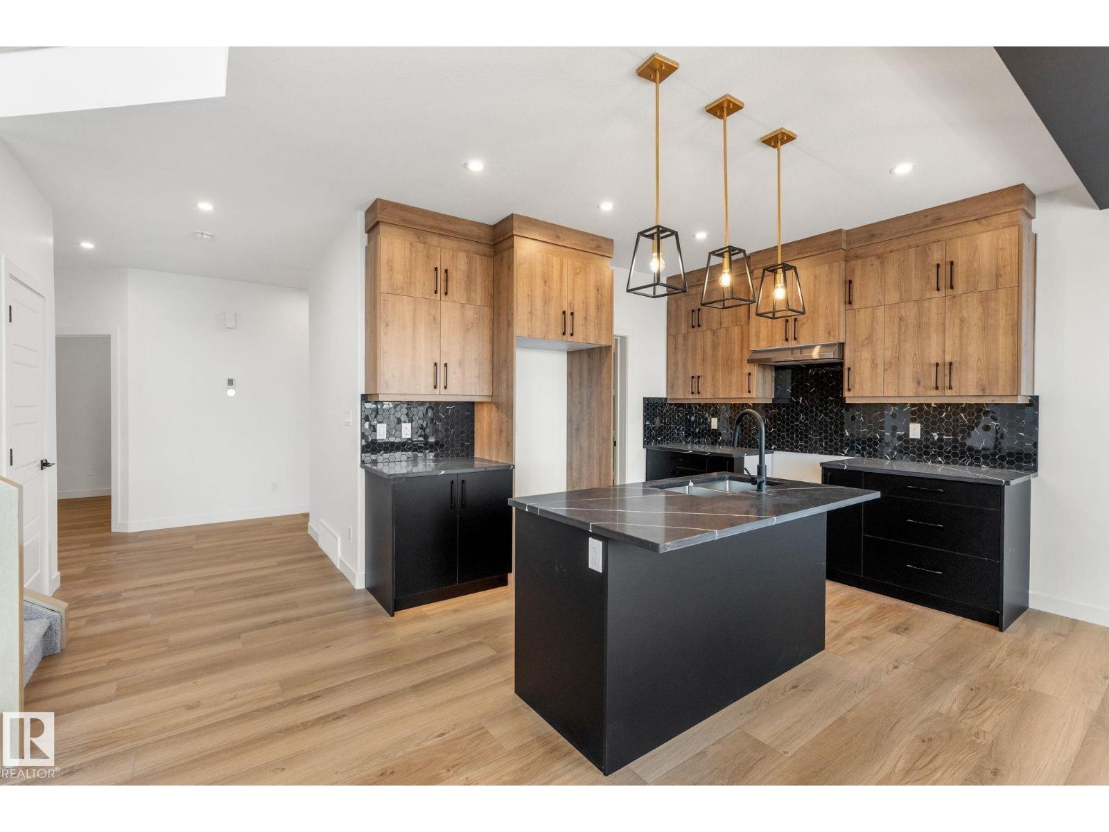 9615 89a St, Morinville, Alberta  T8R 2R6 - Photo 8 - E4474107