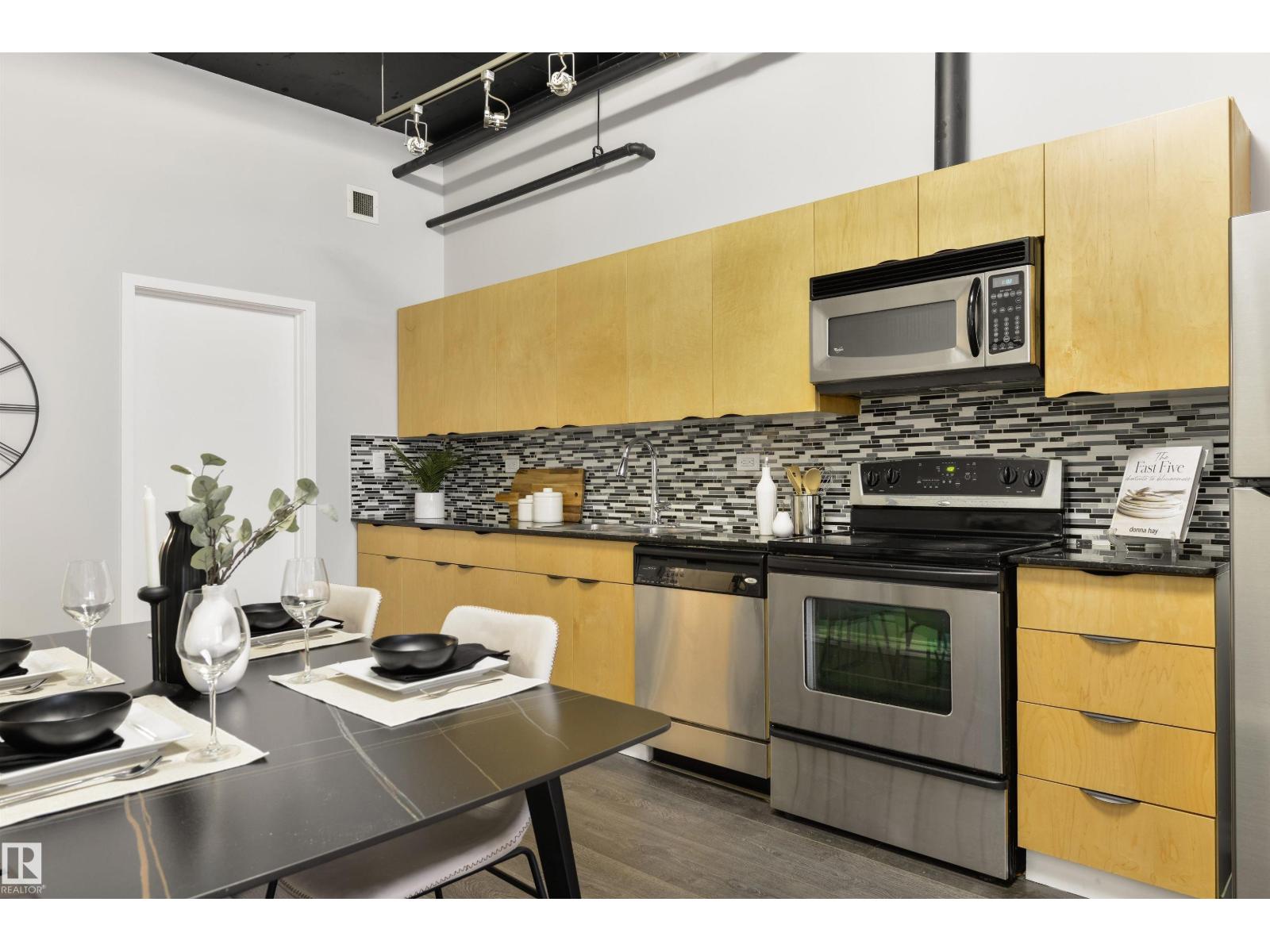 #408 10179 105 St Nw, Edmonton, Alberta  T5J 3N1 - Photo 9 - E4474693