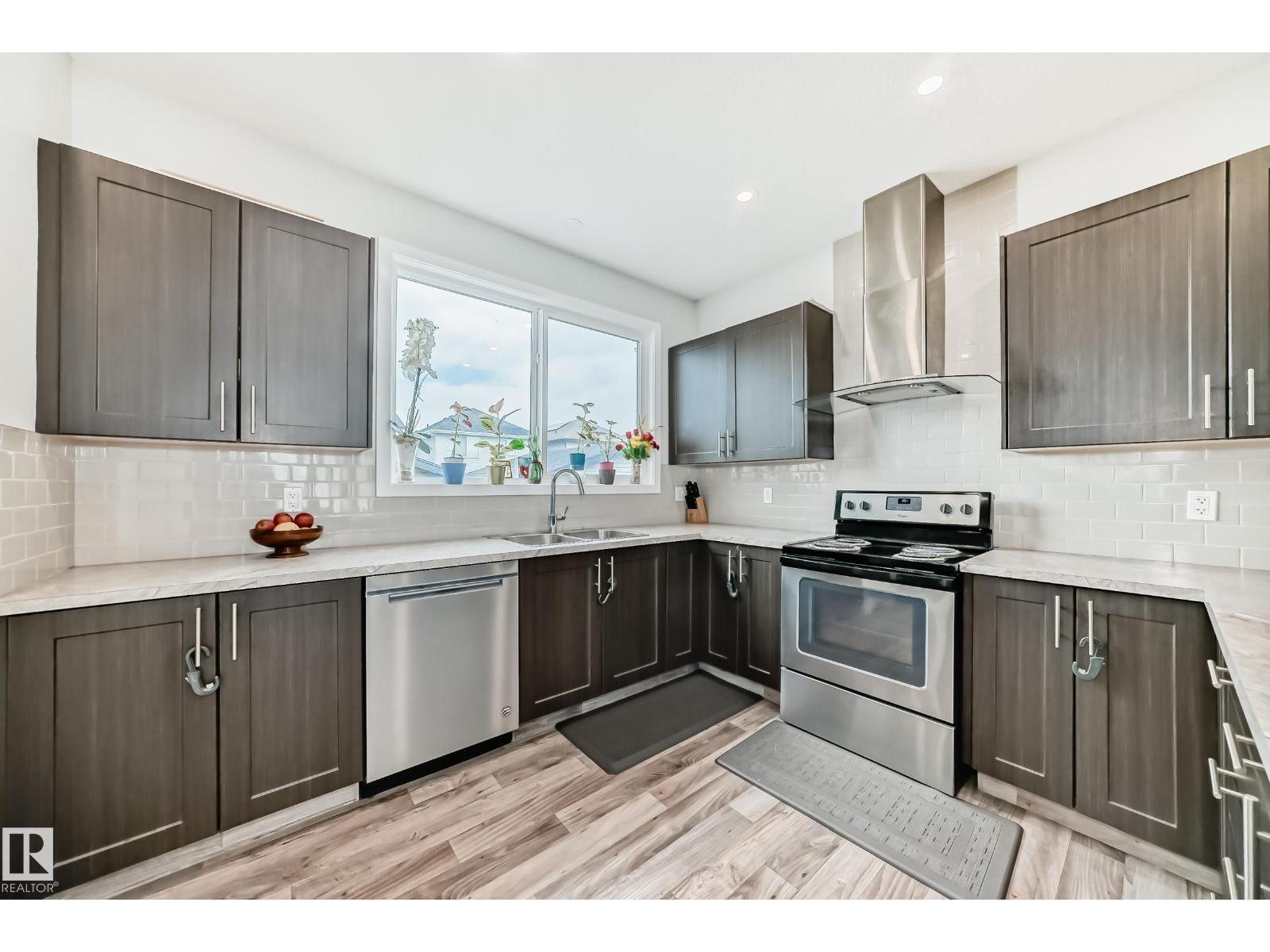 4609 Alwood Wy Sw, Edmonton, Alberta  T6W 1A8 - Photo 8 - E4475885