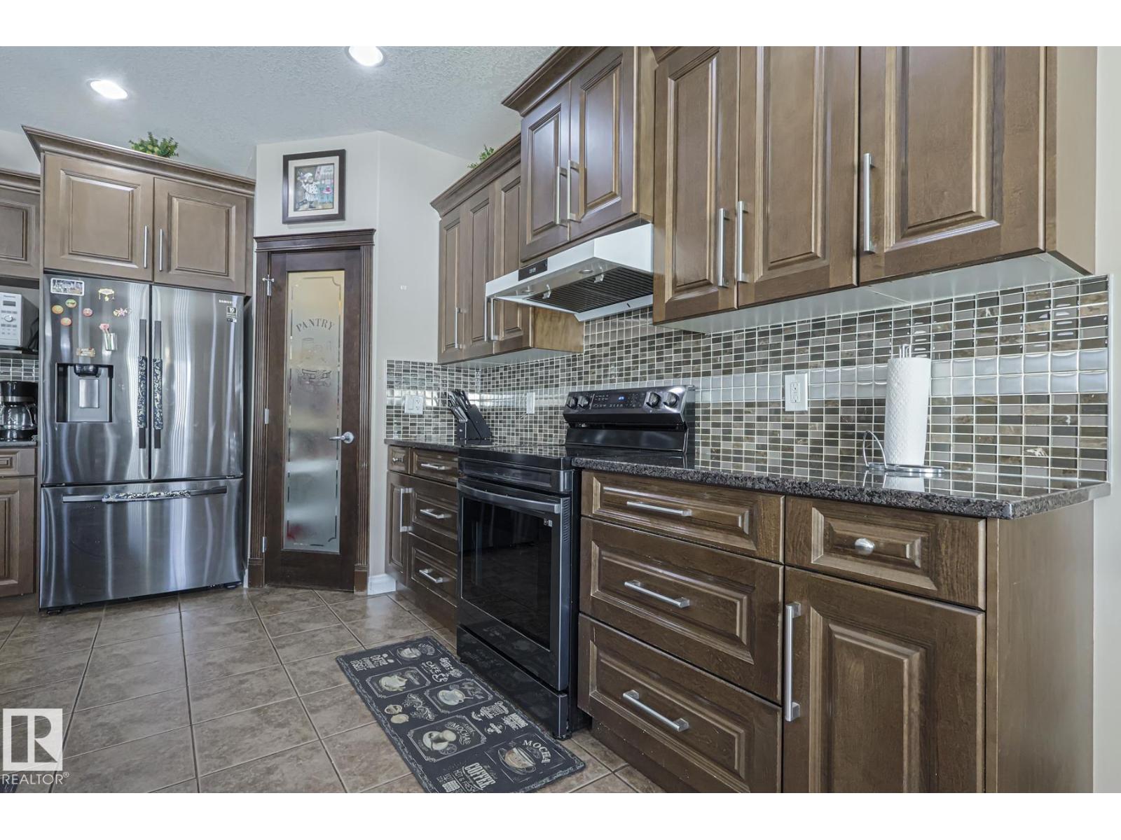 3244 18 St Nw, Edmonton, Alberta  T6T 0H2 - Photo 15 - E4477029