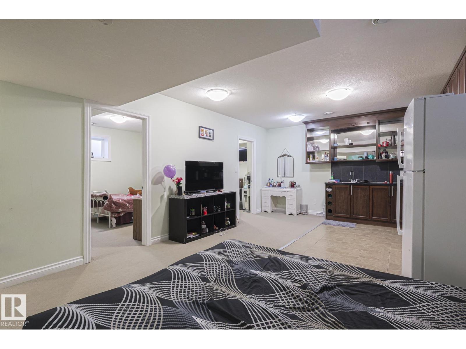 3244 18 St Nw, Edmonton, Alberta  T6T 0H2 - Photo 23 - E4477029