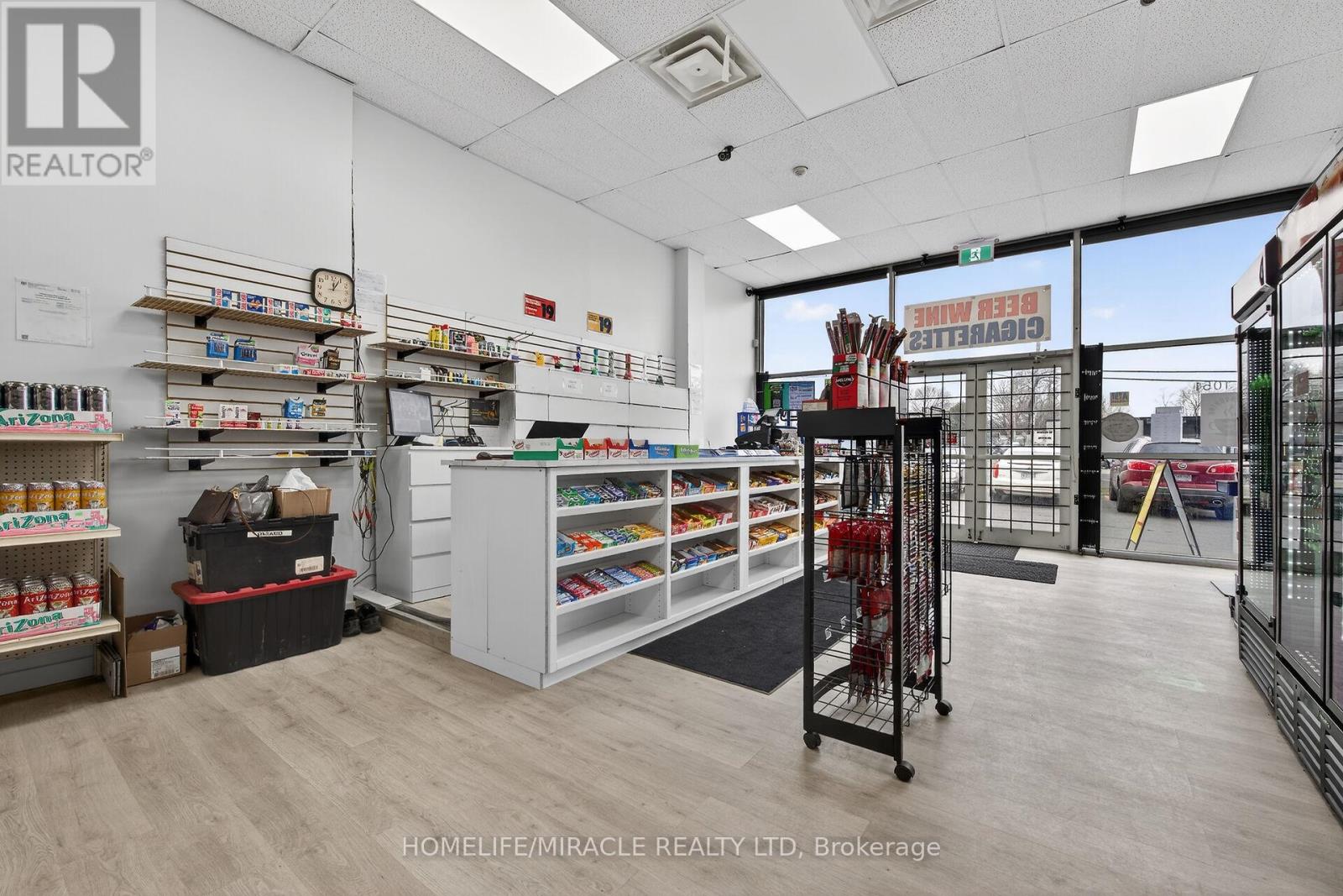 1051 Upper James Street, Hamilton, Ontario  L9C 3A6 - Photo 17 - X12928956