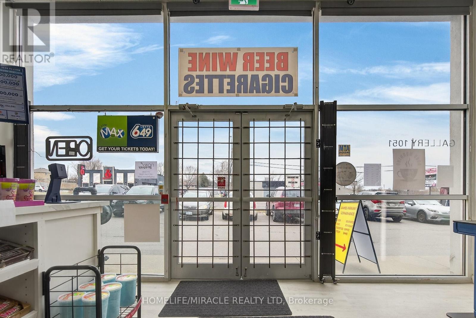 1051 Upper James Street, Hamilton, Ontario  L9C 3A6 - Photo 5 - X12928956