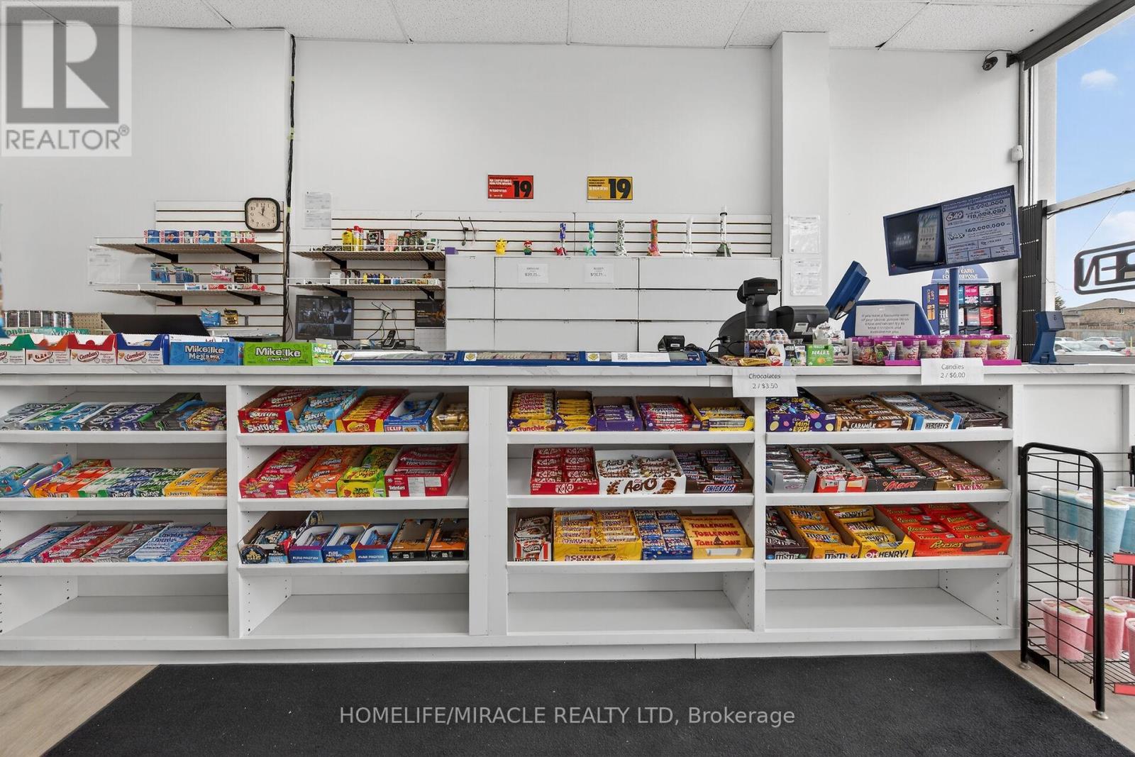 1051 Upper James Street, Hamilton, Ontario  L9C 3A6 - Photo 9 - X12928956