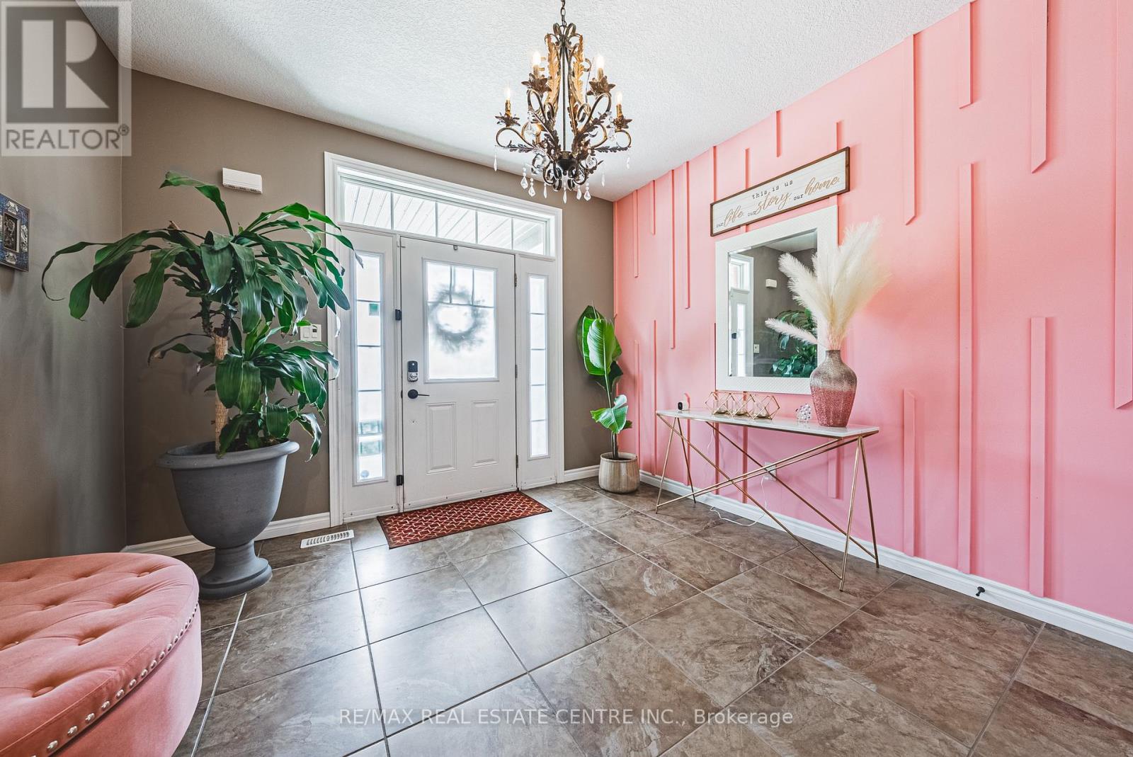 60 Cox Street, Cambridge, Ontario  N1S 0A3 - Photo 3 - X12928968