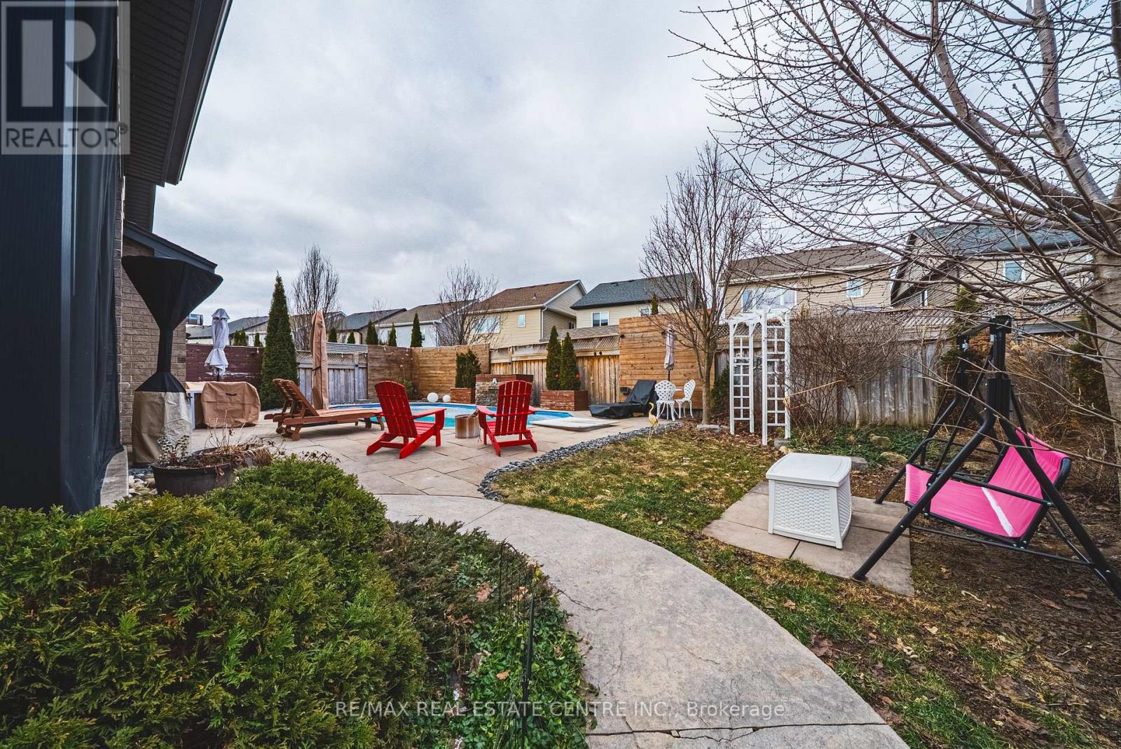 60 Cox Street, Cambridge, Ontario  N1S 0A3 - Photo 39 - X12928968