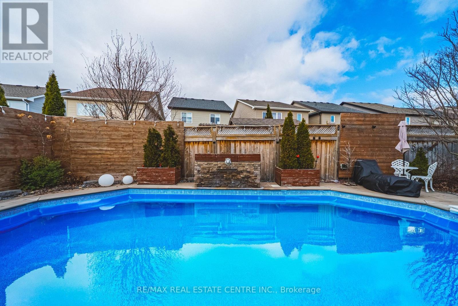 60 Cox Street, Cambridge, Ontario  N1S 0A3 - Photo 41 - X12928968