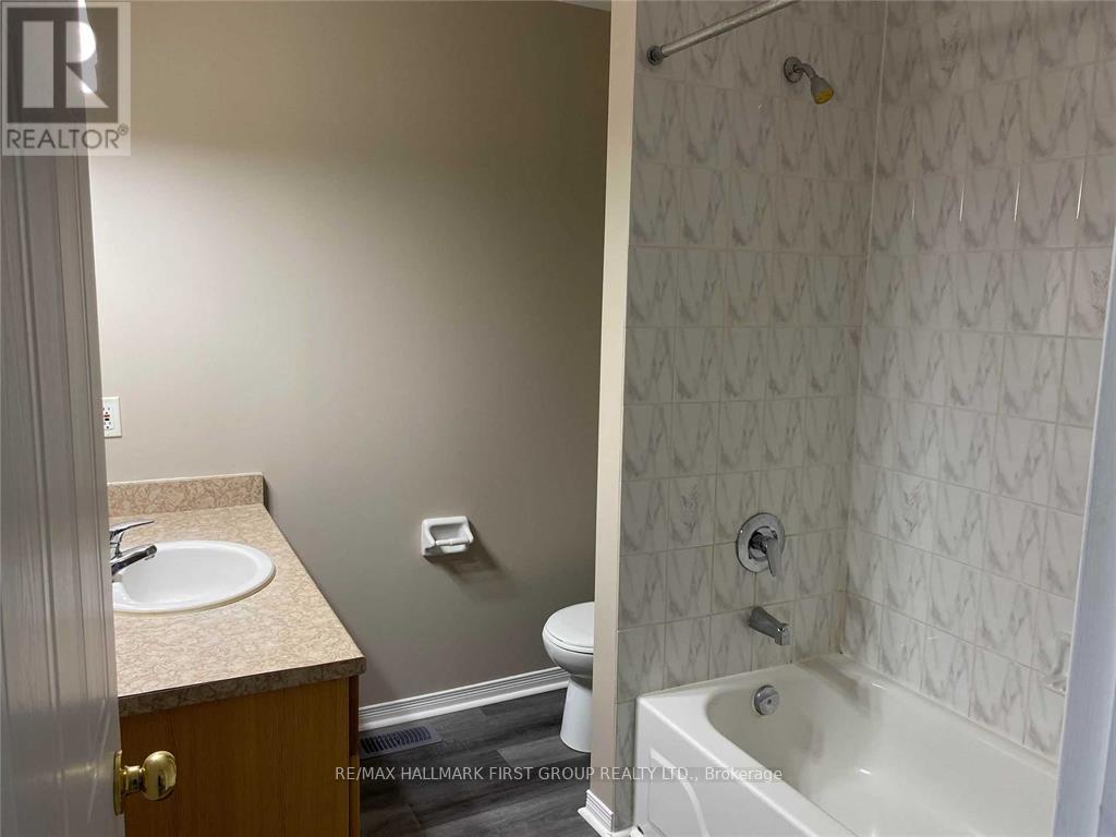 39 Ballantine Street, Cobourg, Ontario  K9A 4G8 - Photo 13 - X12928976