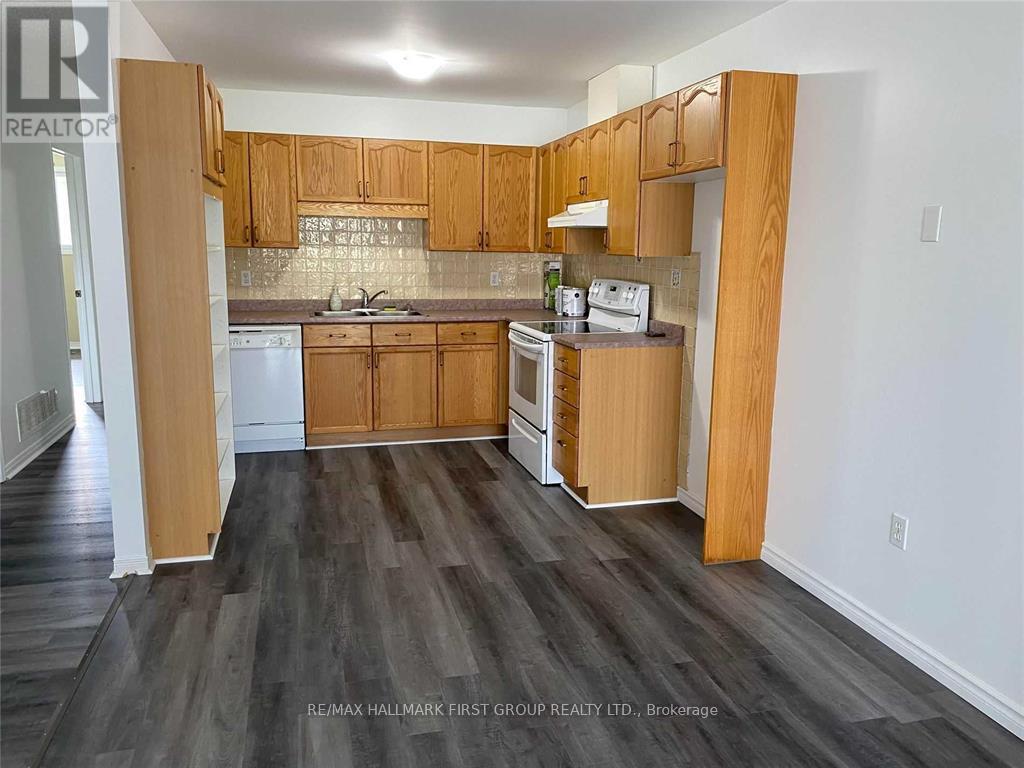 39 Ballantine Street, Cobourg, Ontario  K9A 4G8 - Photo 6 - X12928976