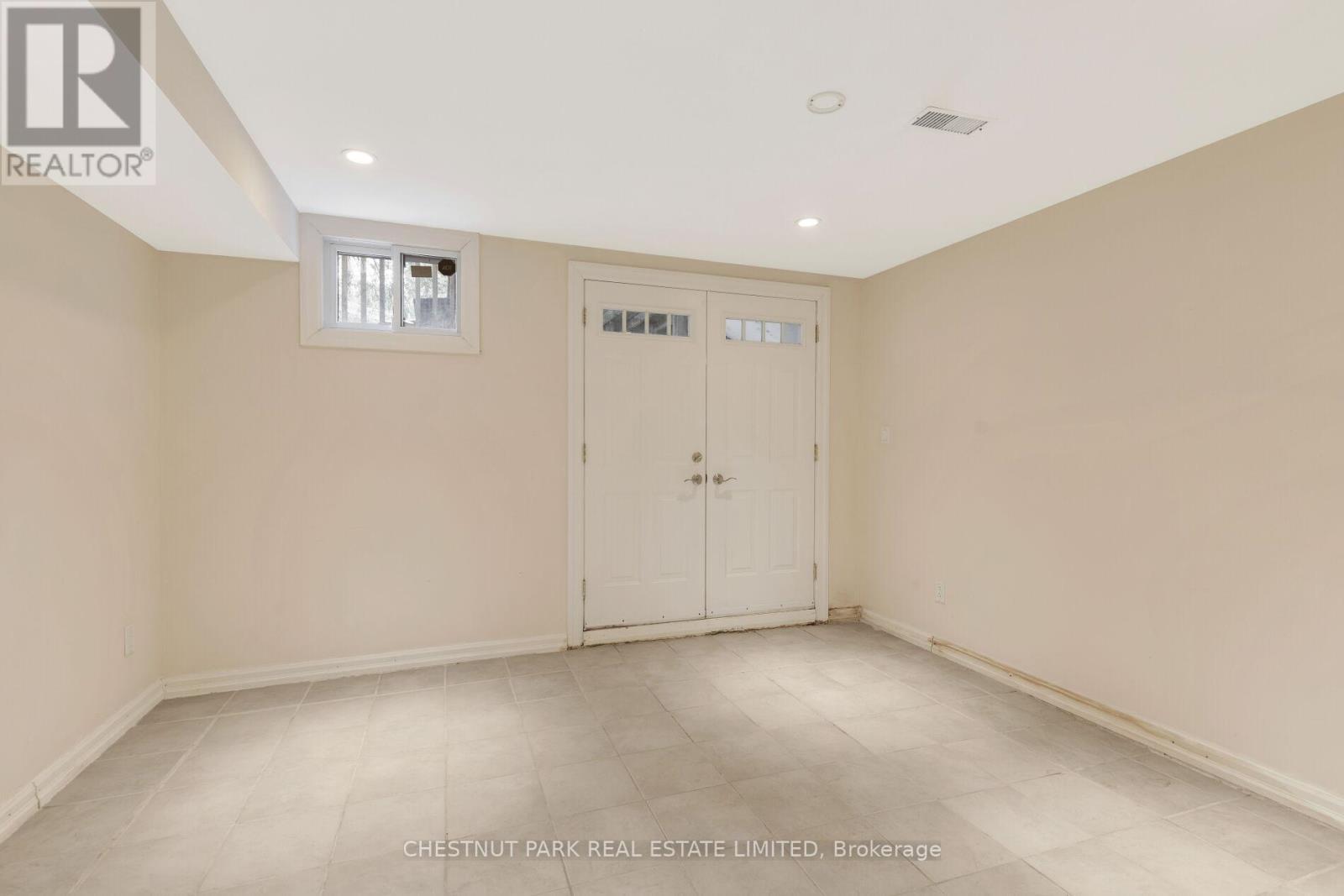 126 Browning Avenue, Toronto, Ontario  M4K 1W3 - Photo 40 - E12926292