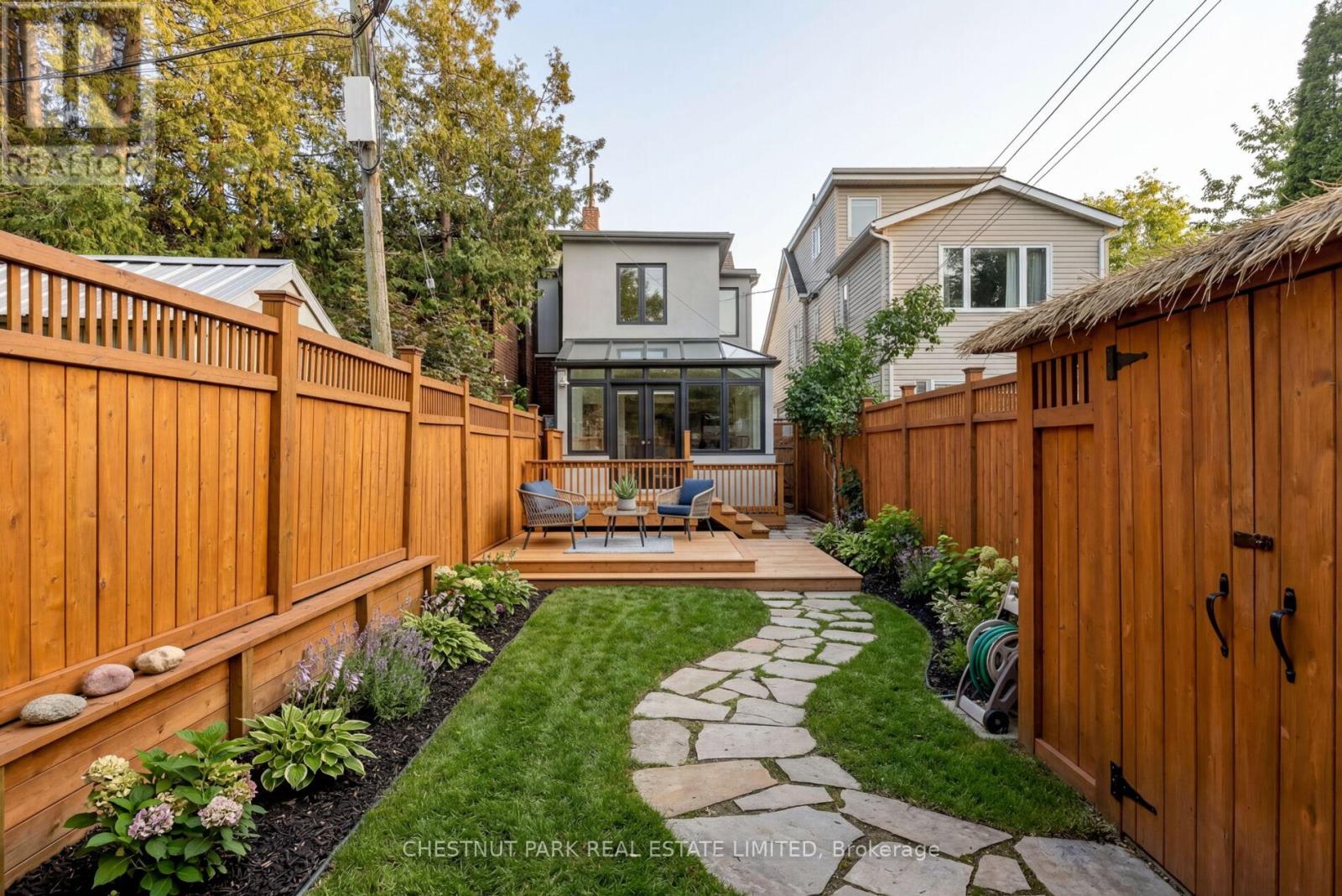 126 Browning Avenue, Toronto, Ontario  M4K 1W3 - Photo 44 - E12926292