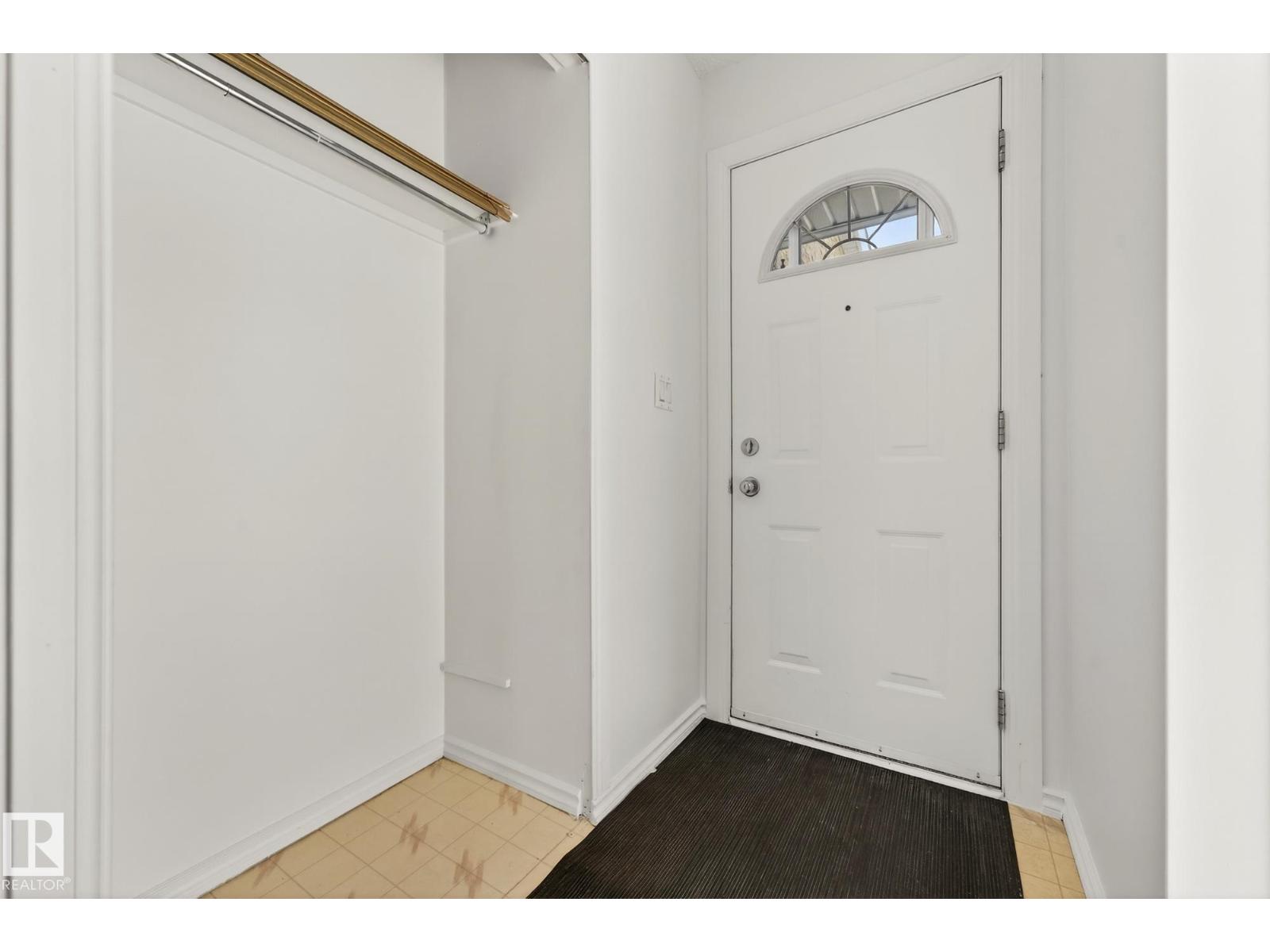 280 Grandin Vg, St. Albert, Alberta  T8N 2R6 - Photo 3 - E4476930