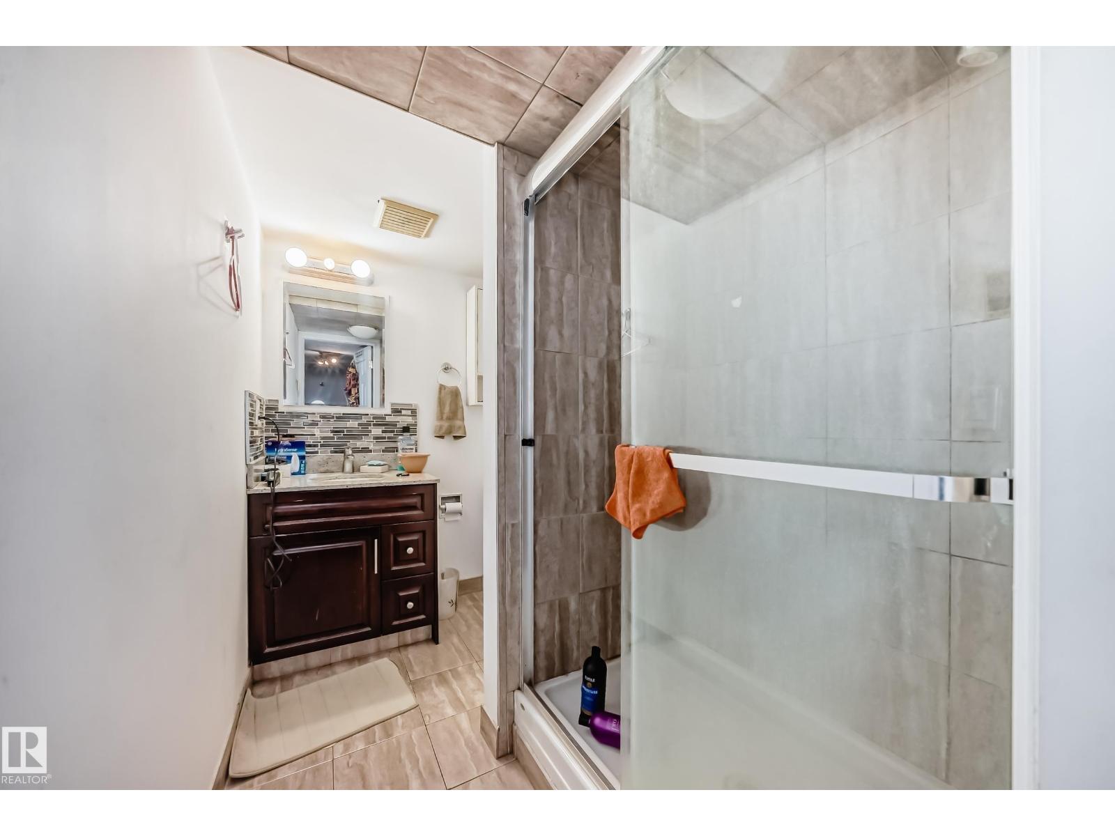 12131 101 Street Nw Nw, Edmonton, Alberta  T5G 2C2 - Photo 48 - E4479064