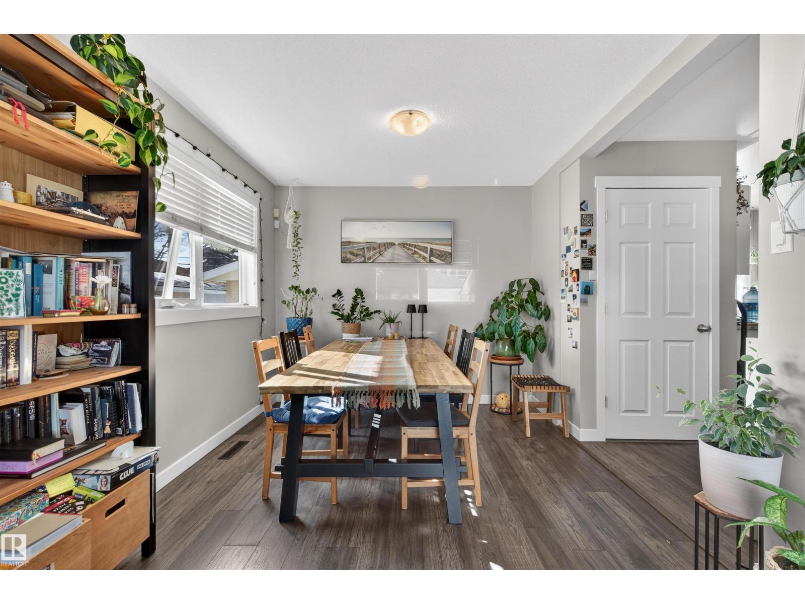 8906 168 St Nw, Edmonton, Alberta  T5R 2V5 - Photo 6 - E4478754