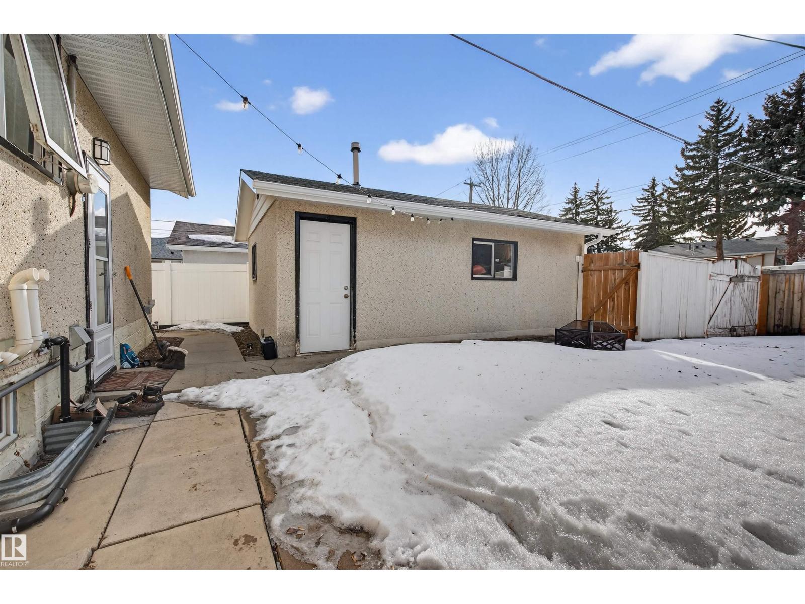 8906 168 St Nw, Edmonton, Alberta  T5R 2V5 - Photo 39 - E4478754