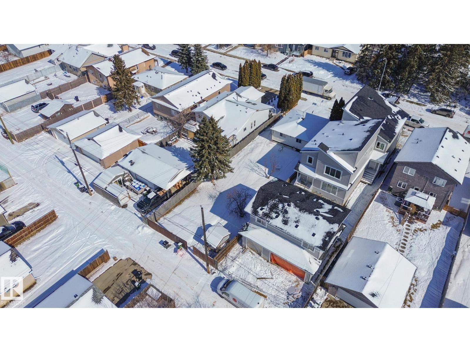 9924 160 St Nw, Edmonton, Alberta  T5P 3E4 - Photo 3 - E4478787