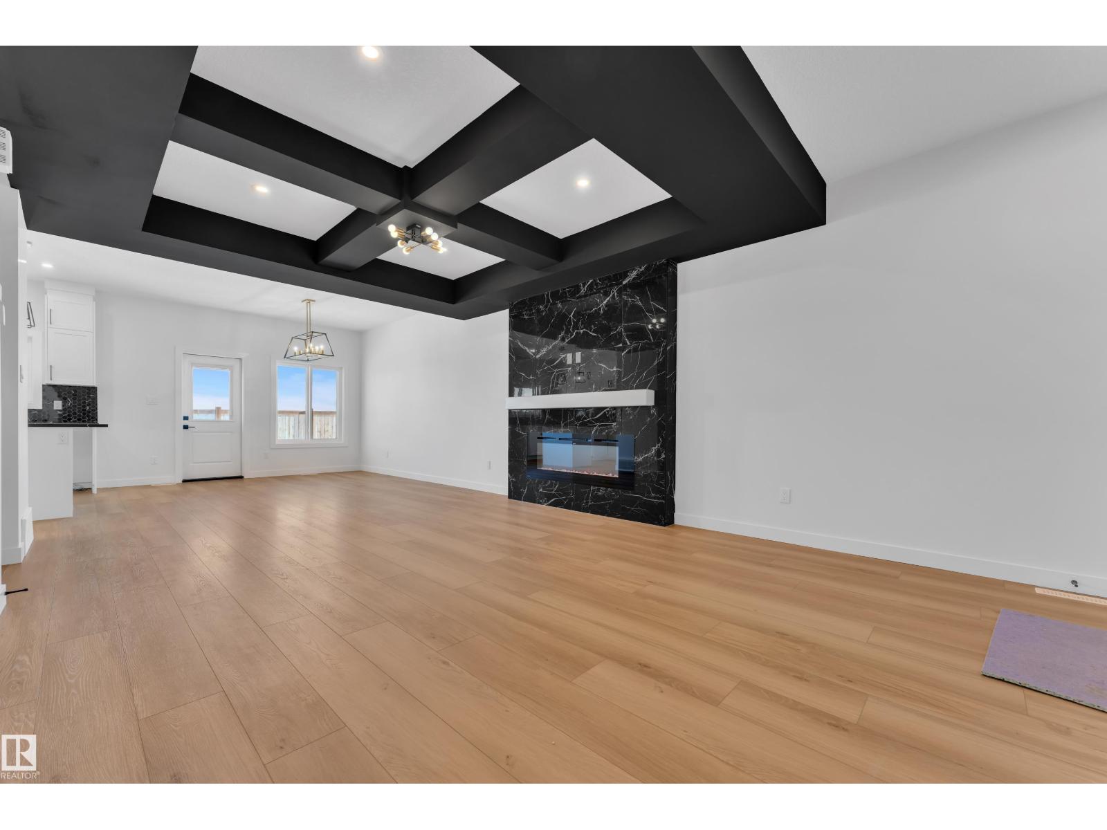 9619 89a St, Morinville, Alberta  T8R 2R6 - Photo 5 - E4478152