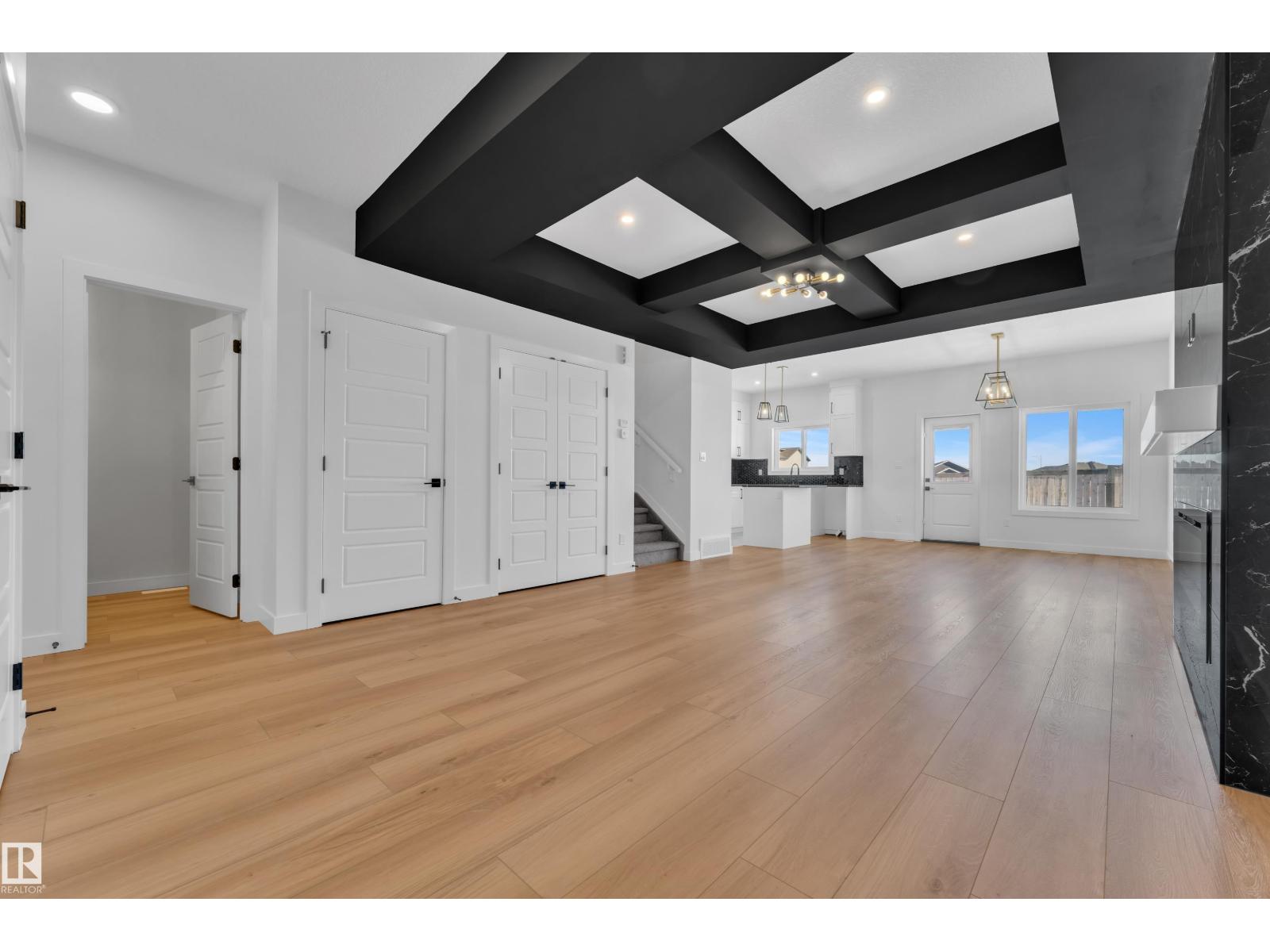 9619 89a St, Morinville, Alberta  T8R 2R6 - Photo 4 - E4478152