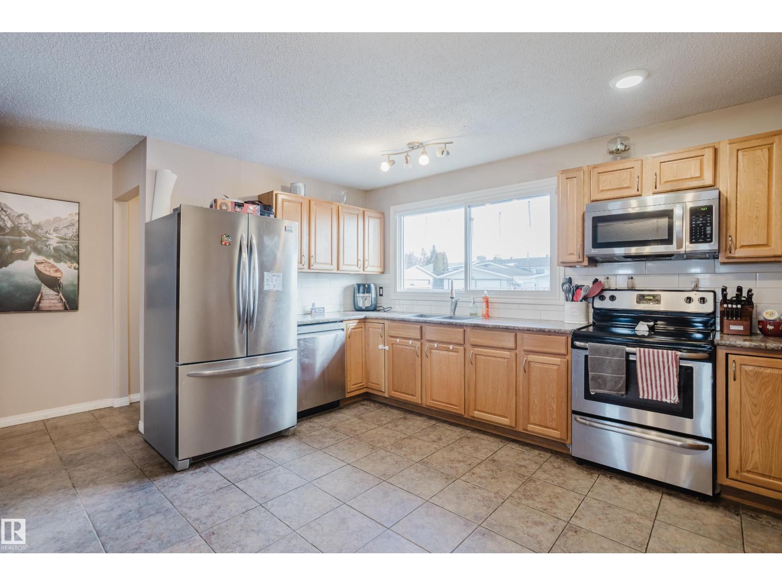 8707 151 Av Nw, Edmonton, Alberta  T5E 5Y1 - Photo 12 - E4479079