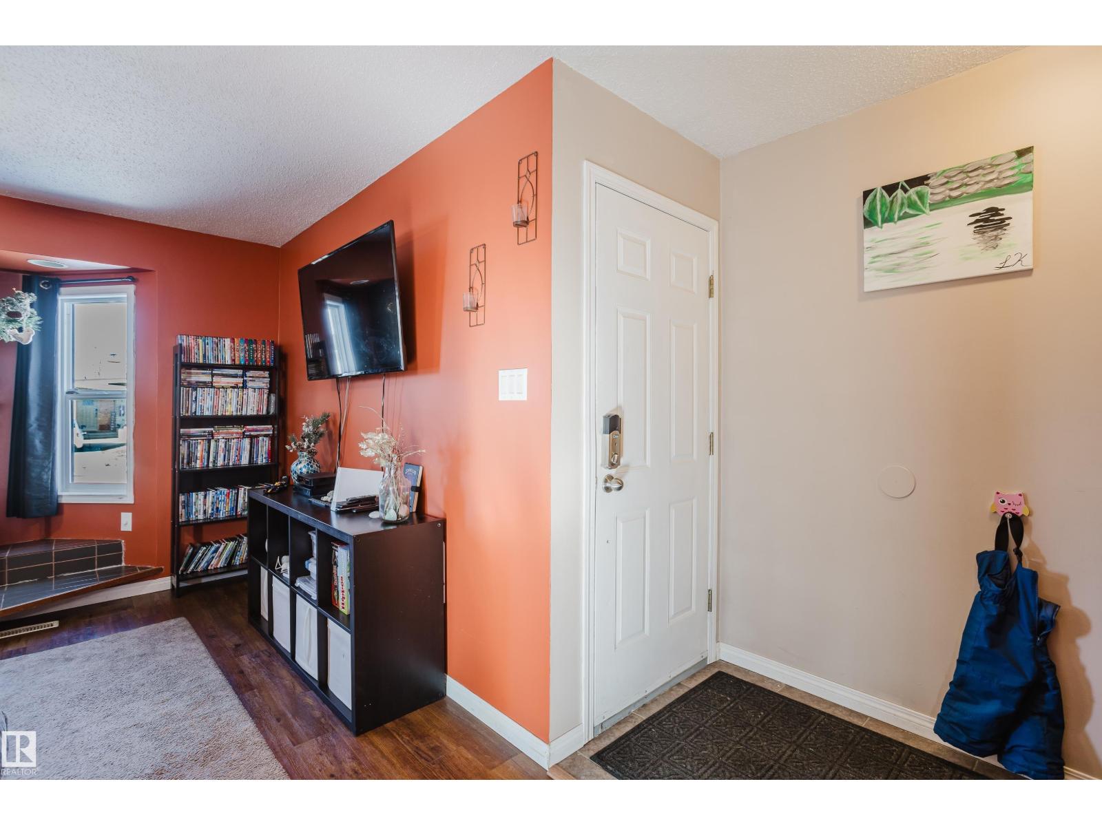 8707 151 Av Nw, Edmonton, Alberta  T5E 5Y1 - Photo 7 - E4479079