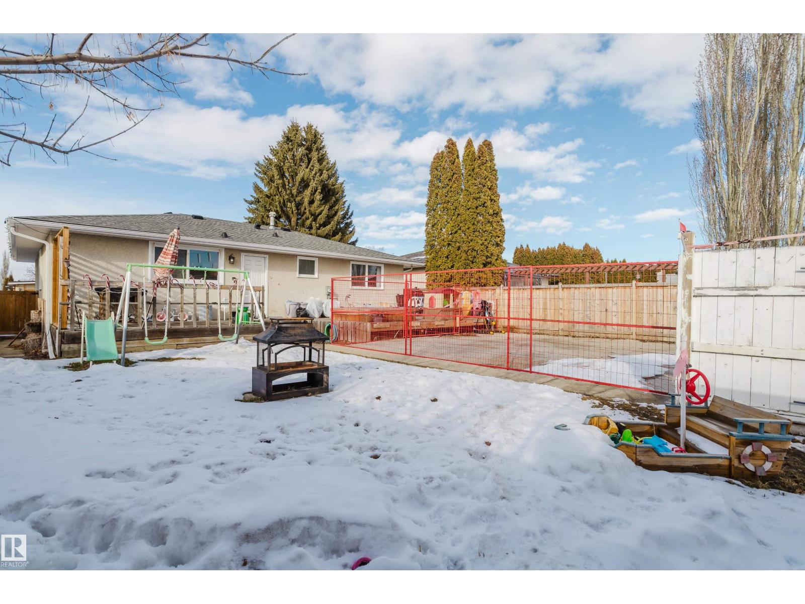 8707 151 Av Nw, Edmonton, Alberta  T5E 5Y1 - Photo 43 - E4479079