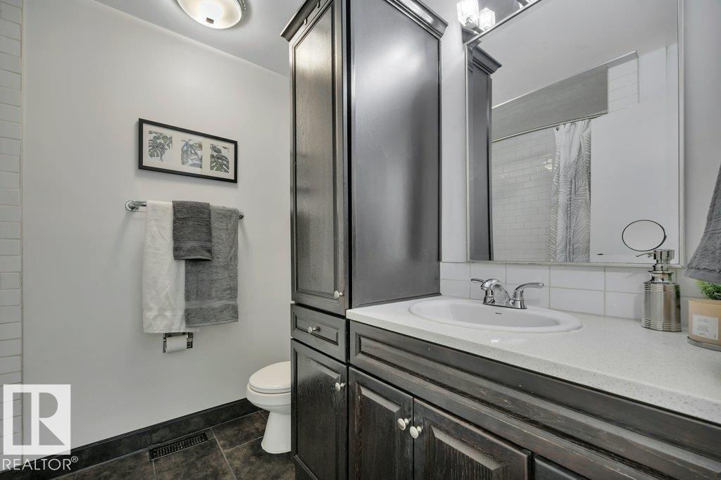 1939 68 St Nw Nw, Edmonton, Alberta  T6K 2J1 - Photo 16 - E4478909