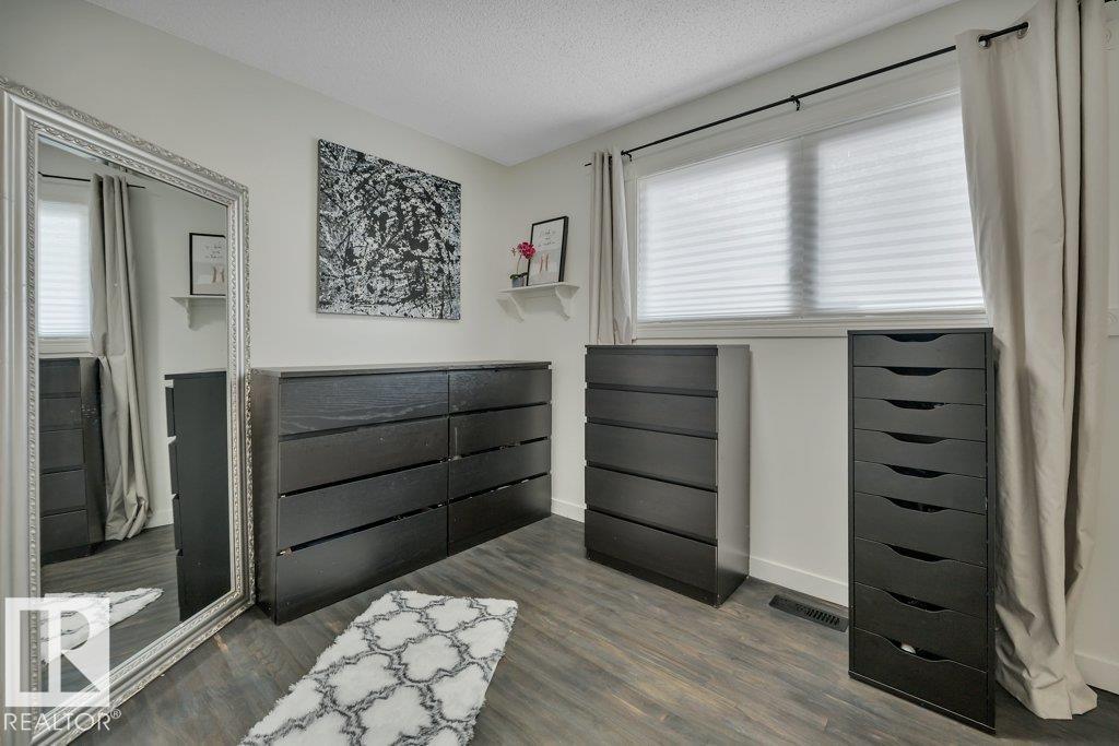 1939 68 St Nw Nw, Edmonton, Alberta  T6K 2J1 - Photo 24 - E4478909