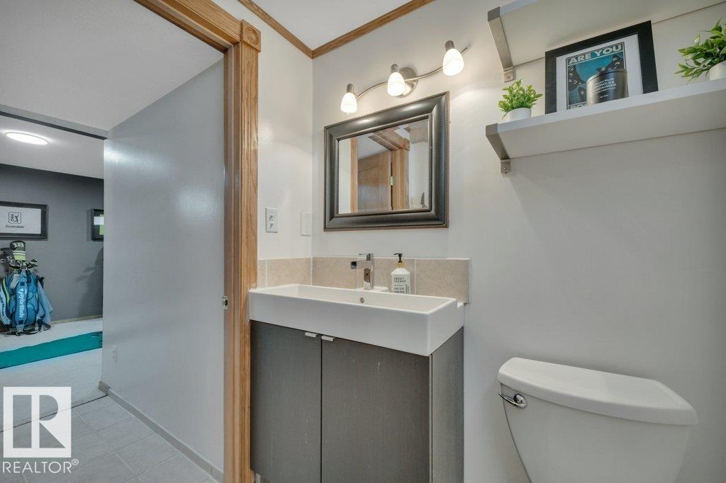 1939 68 St Nw Nw, Edmonton, Alberta  T6K 2J1 - Photo 37 - E4478909