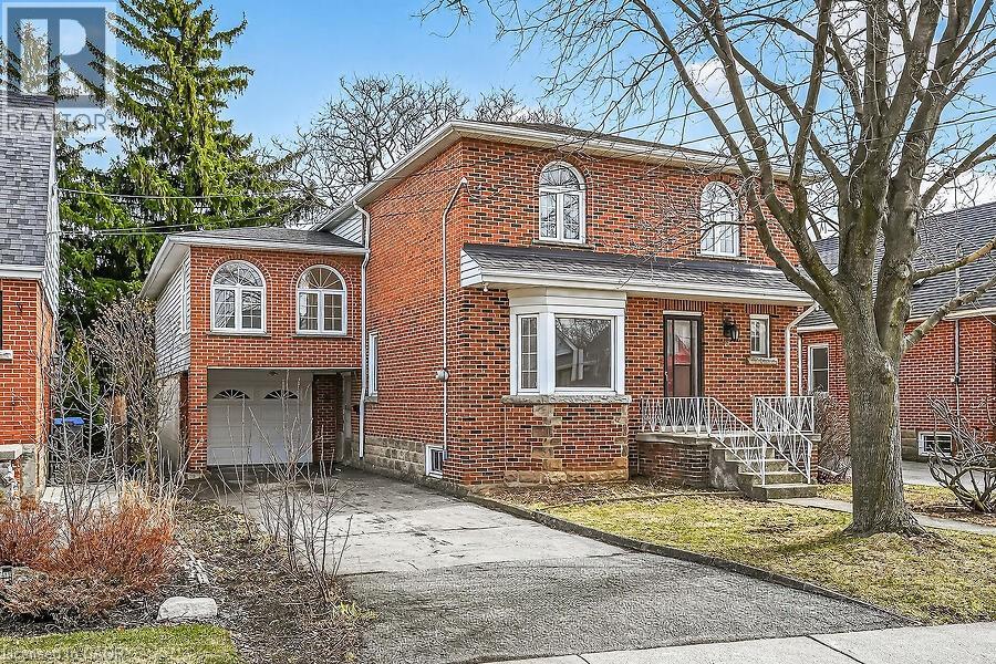 21 East 34th Street, Hamilton, Ontario  L8V 3W2 - Photo 1 - 40815619