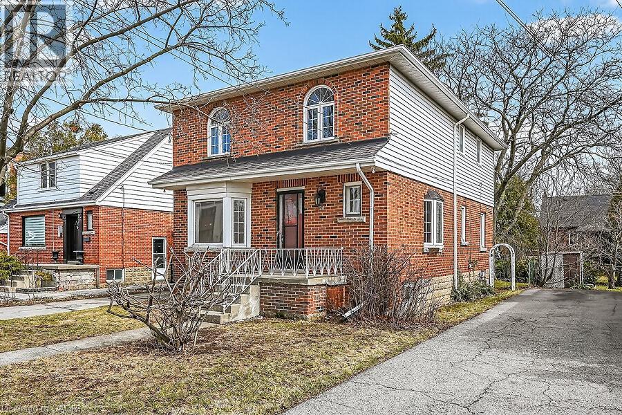 21 East 34th Street, Hamilton, Ontario  L8V 3W2 - Photo 3 - 40815619