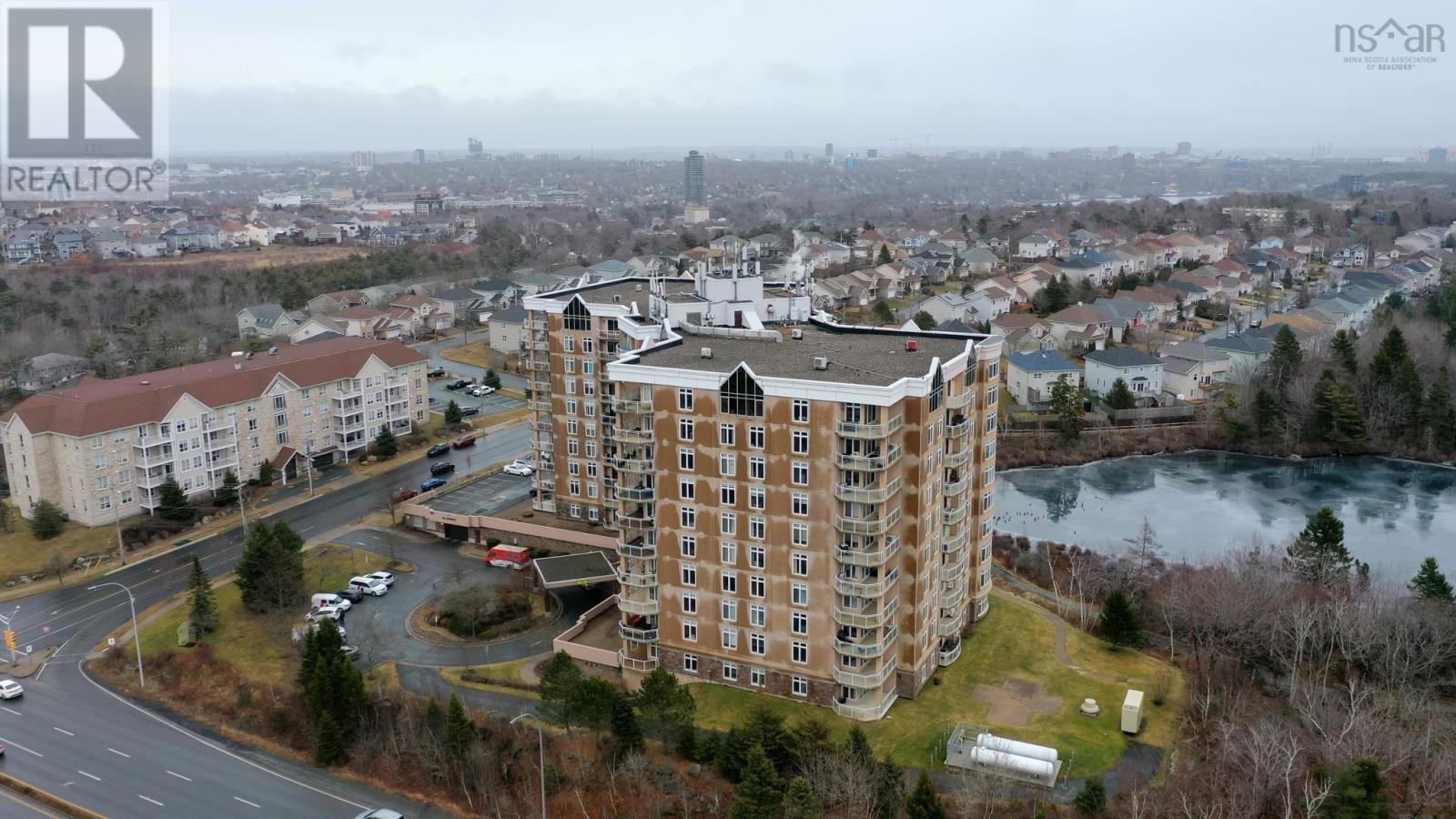 607 202 Walter Havill Drive, Halifax, Nova Scotia  B3N 3M4 - Photo 2 - 202601095