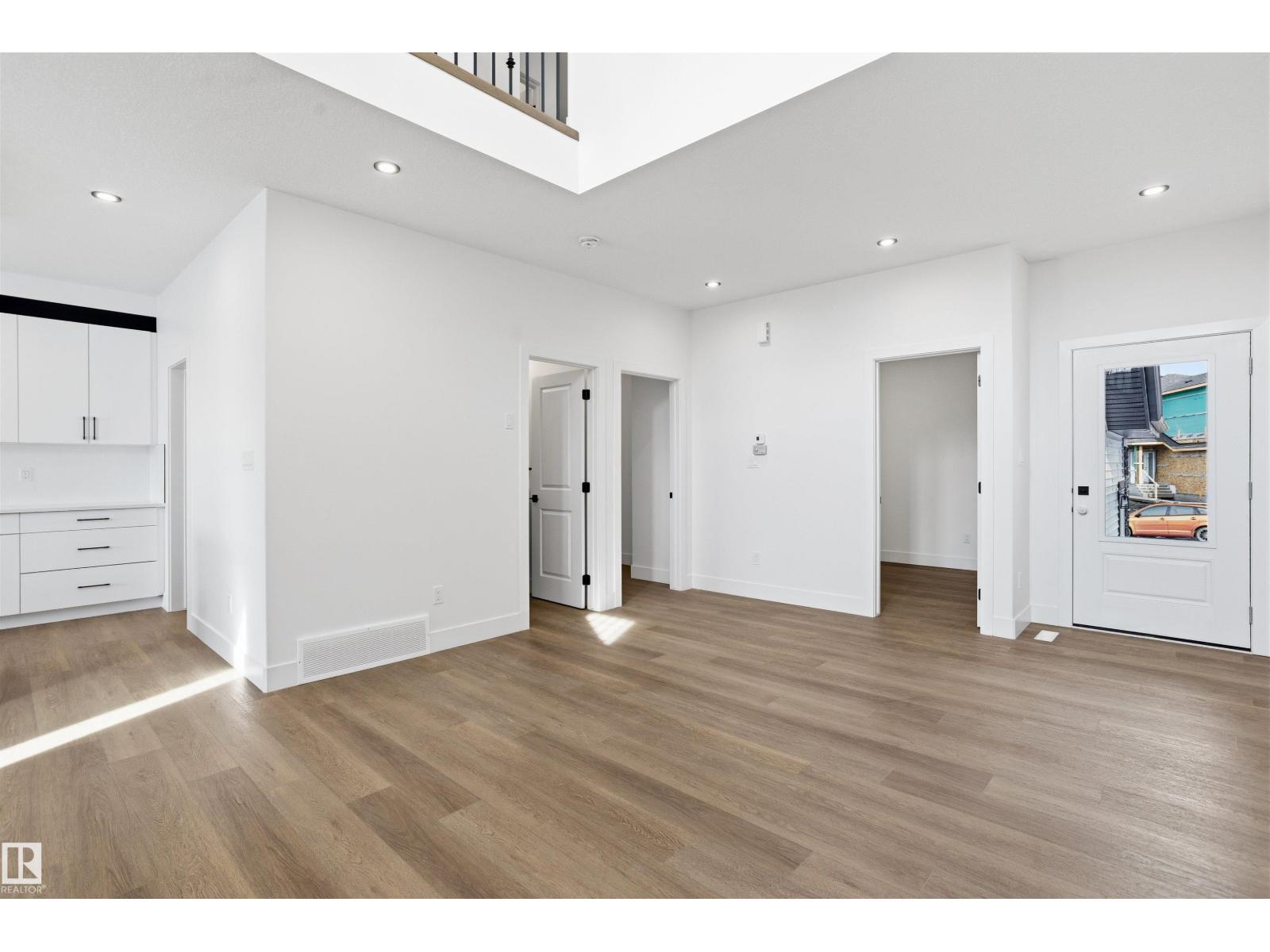 24 Meadowgrove Ld, Spruce Grove, Alberta  T7X 0W2 - Photo 4 - E4478888