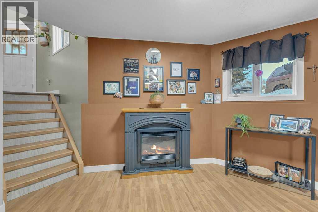 4904 43 Street, Ponoka, Alberta  T4J 1C2 - Photo 24 - A2293739