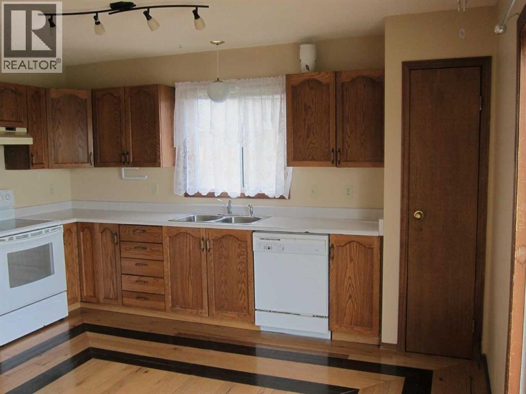 4306 53 Street, Grimshaw, Alberta  T0H 1W0 - Photo 5 - A2293113