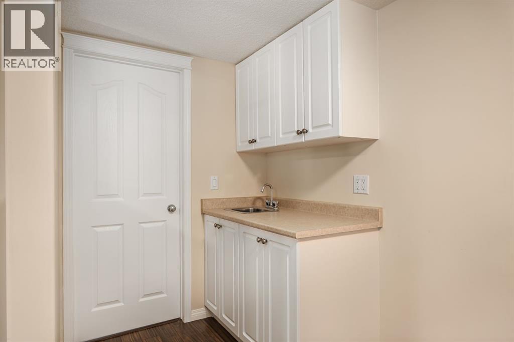 425 Sienna Heights Hill Sw, Calgary, Alberta  T2H 3T3 - Photo 35 - A2277551