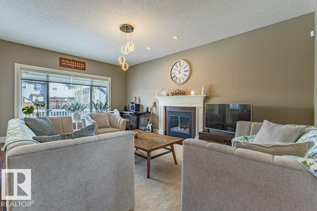 11408 15 Av Sw Sw, Edmonton, Alberta  T6W 0Z8 - Photo 5 - E4478196