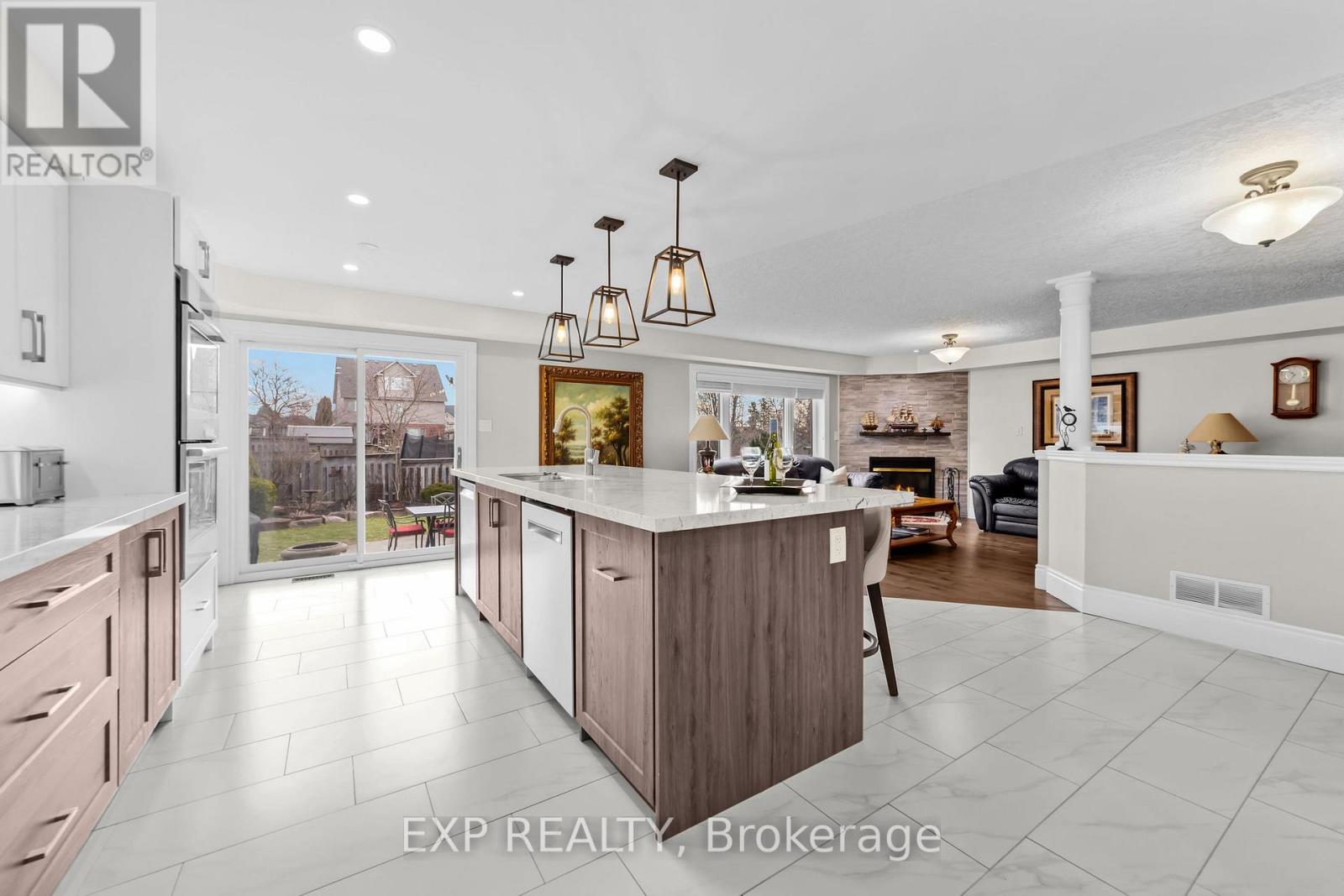 774 Rushbrook Crescent, London South, Ontario  N6K 5B5 - Photo 5 - X12929096