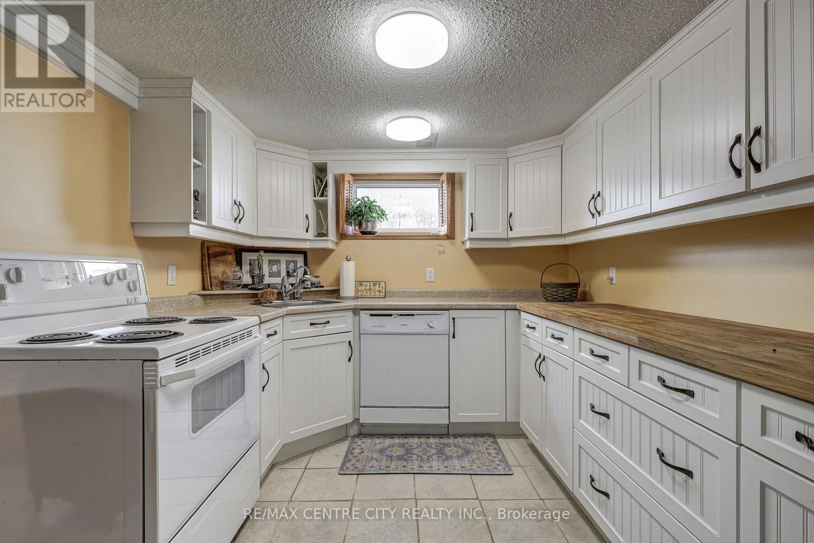 36 Wilson Avenue, St. Thomas, Ontario  N5R 3P8 - Photo 39 - X12929120