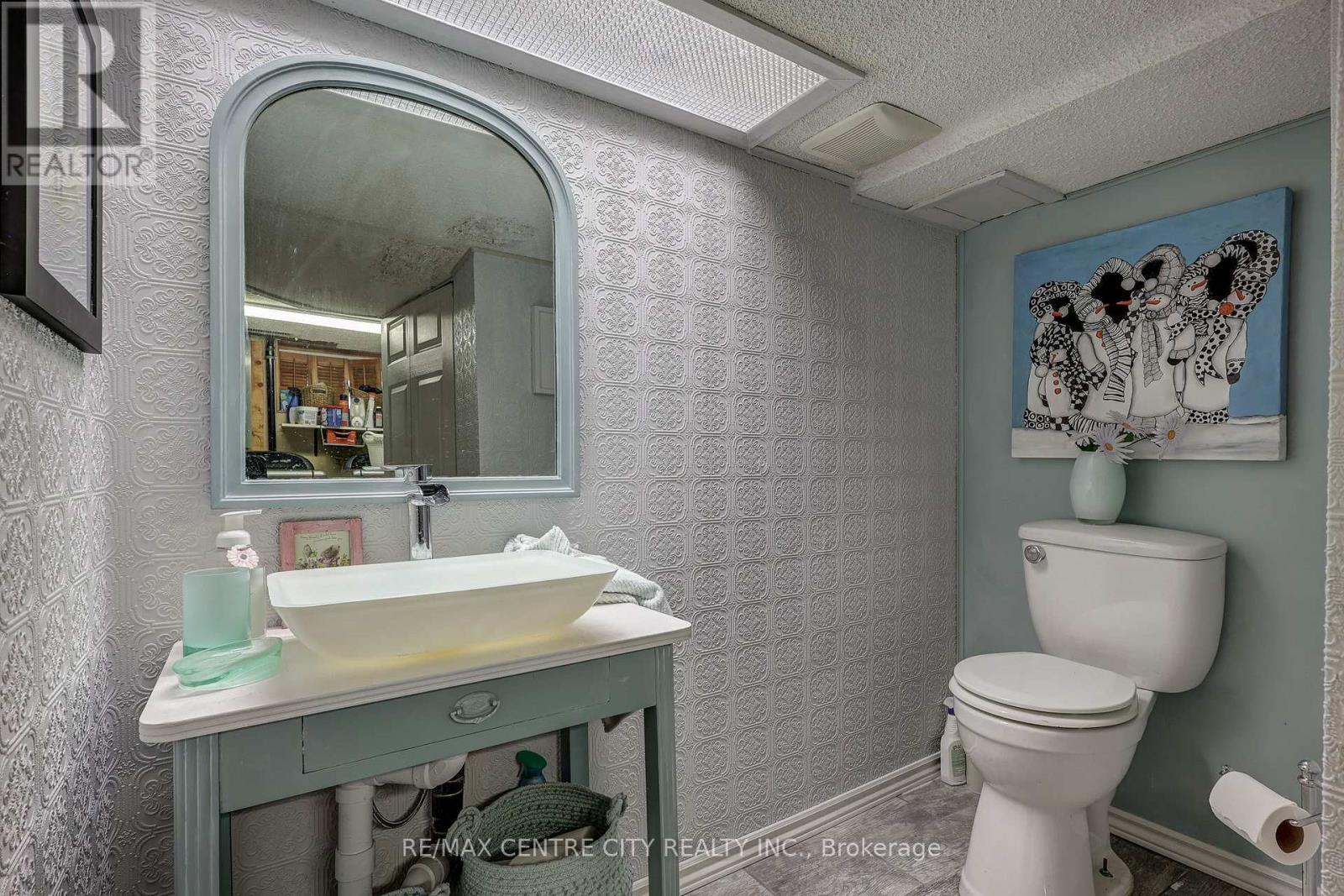 36 Wilson Avenue, St. Thomas, Ontario  N5R 3P8 - Photo 41 - X12929120