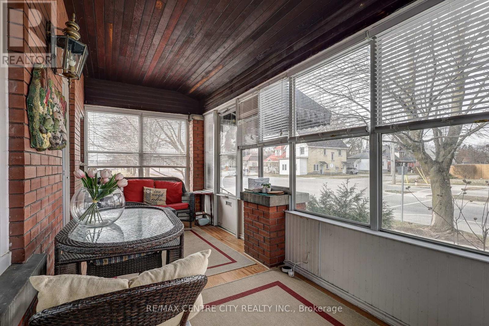 36 Wilson Avenue, St. Thomas, Ontario  N5R 3P8 - Photo 5 - X12929120