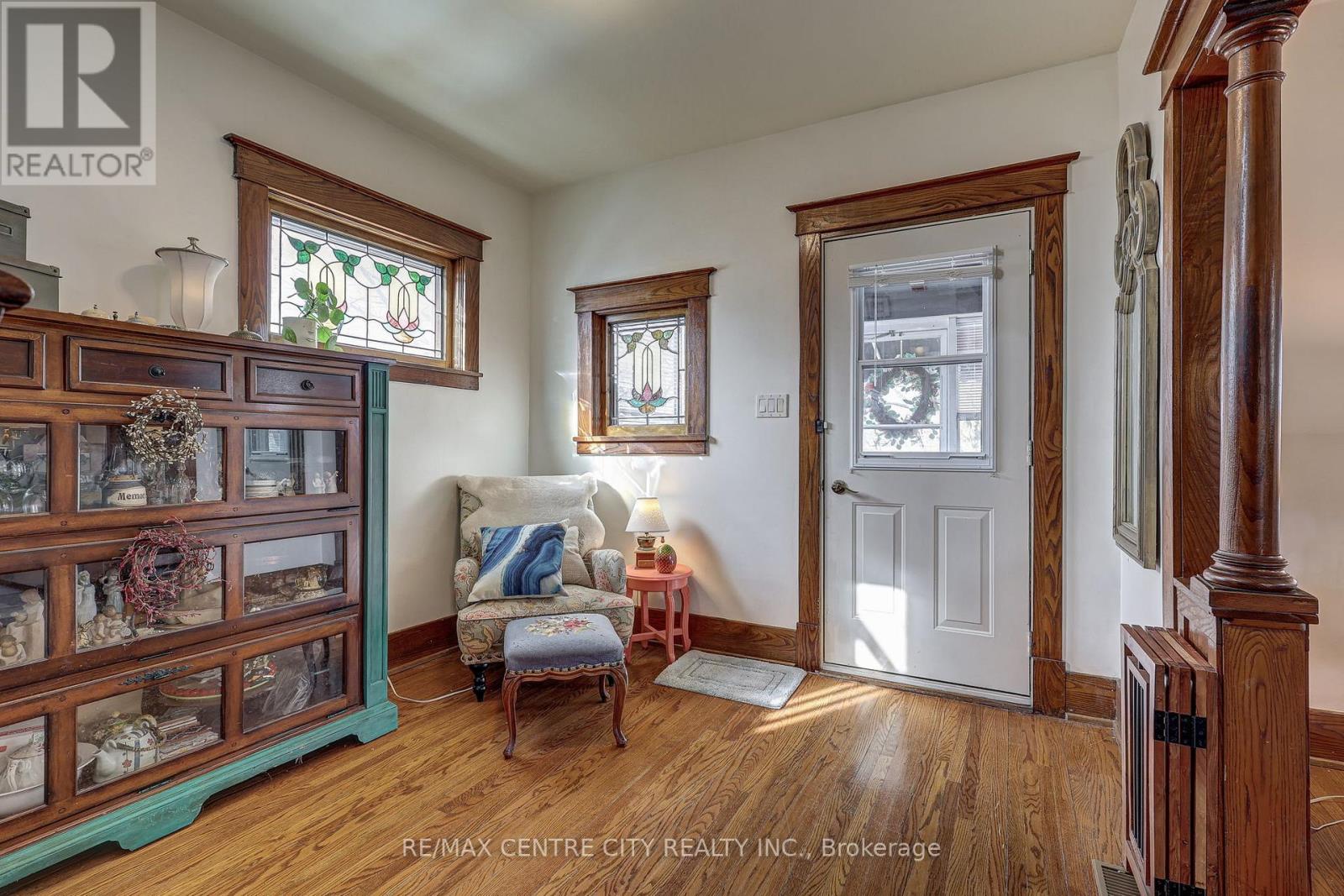 36 Wilson Avenue, St. Thomas, Ontario  N5R 3P8 - Photo 6 - X12929120