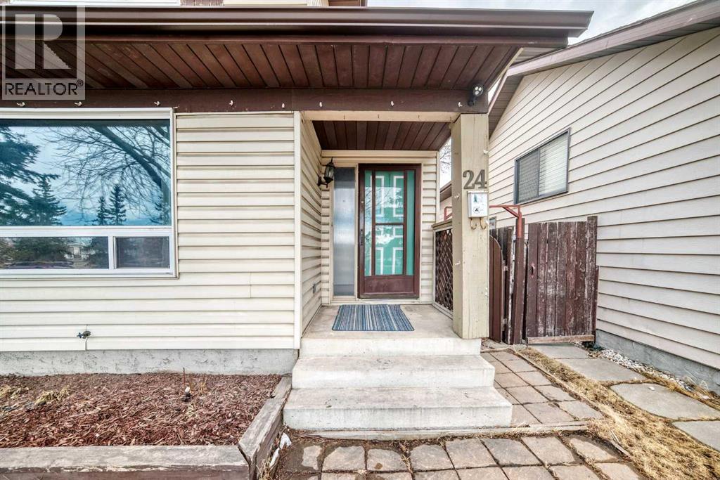 24 Abergale Way Ne, Calgary, Alberta  T2A 6H7 - Photo 4 - A2294384
