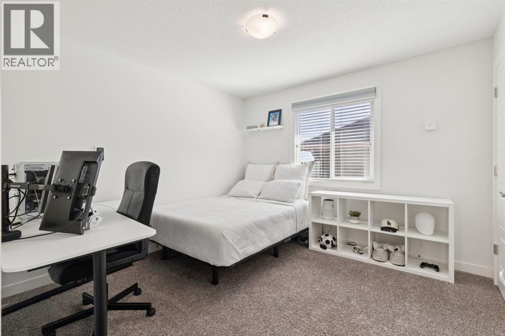 30 Mount Rae Terrace, Okotoks, Alberta  T1S 0M6 - Photo 20 - A2295349