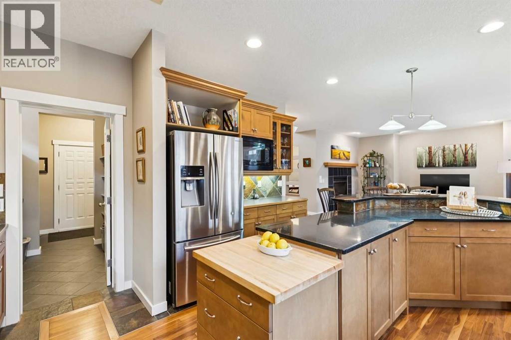 11 Wentworth Manor Sw, Calgary, Alberta  T3H 5K5 - Photo 11 - A2295756