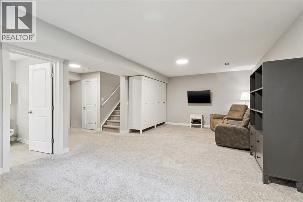 30 Mount Rae Terrace, Okotoks, Alberta  T1S 0M6 - Photo 35 - A2295349