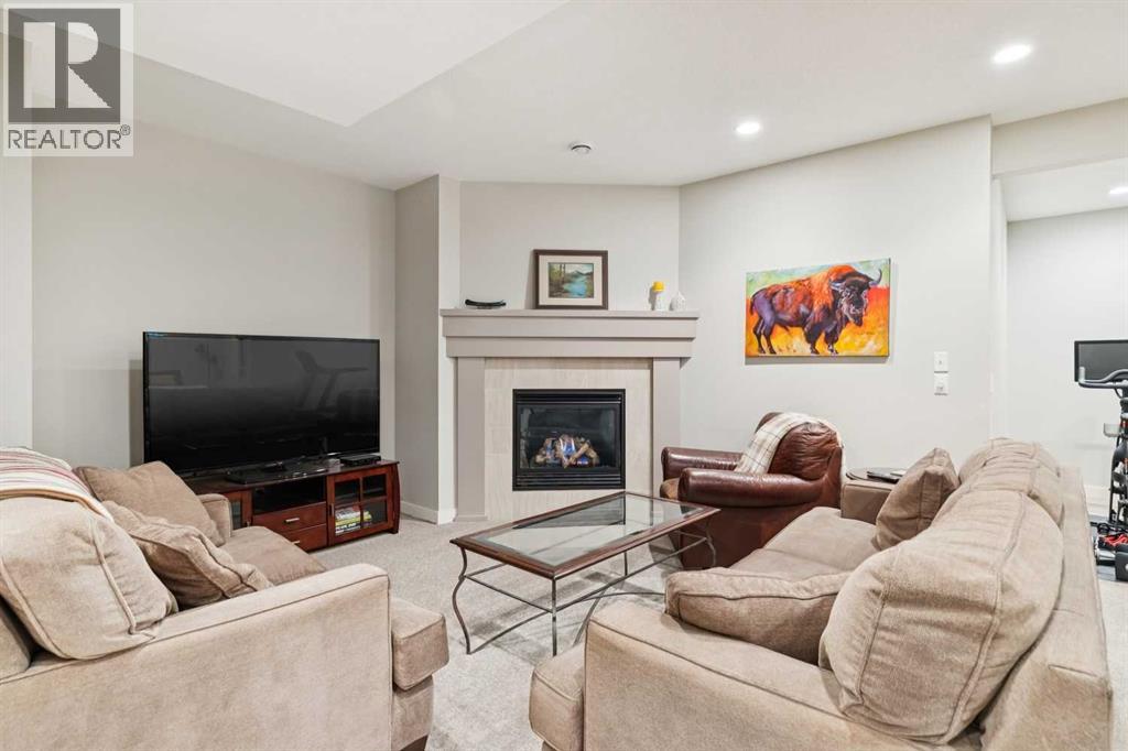 11 Wentworth Manor Sw, Calgary, Alberta  T3H 5K5 - Photo 31 - A2295756