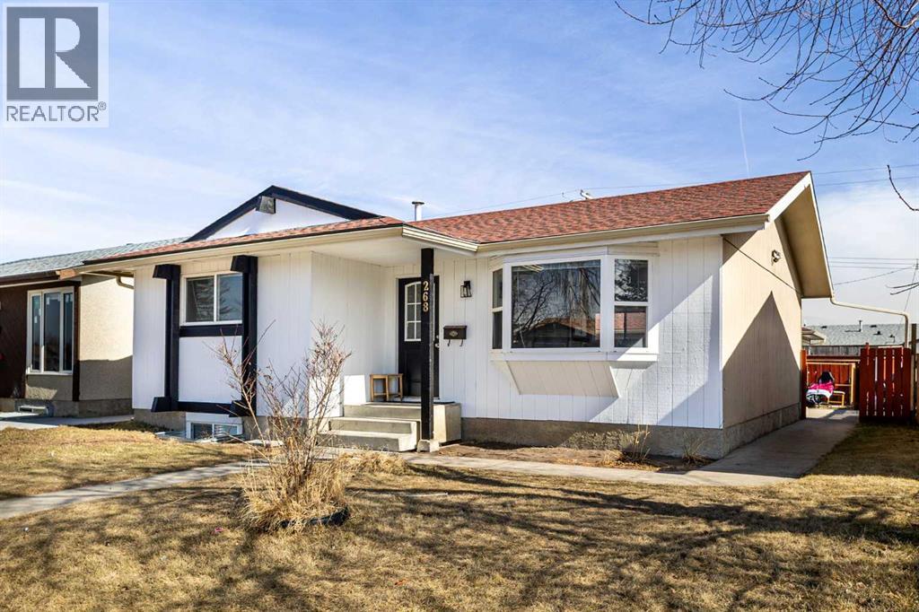 268 Madeira Place Ne, Calgary, Alberta  T2A 5T1 - Photo 2 - A2295798