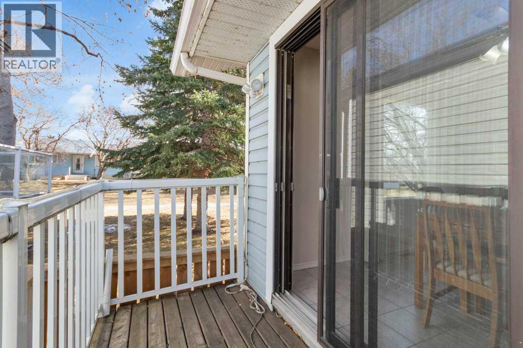 3046 28a Street Se, Calgary, Alberta  T2B 0S2 - Photo 7 - A2296642